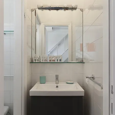Italianway - Corso San Gottardo Apartament Mediolan