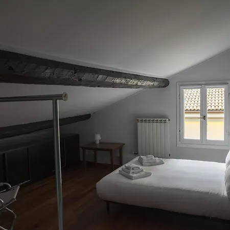 Italianway - Corso San Gottardo ミラノ