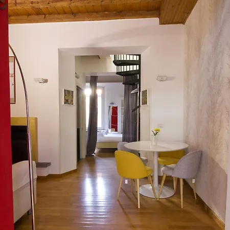 Italianway - Corso San Gottardo ミラノ